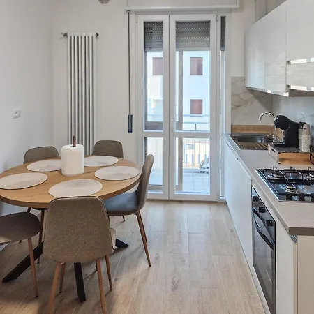 Holiday home Mattia - A Due Passi Da Berica *